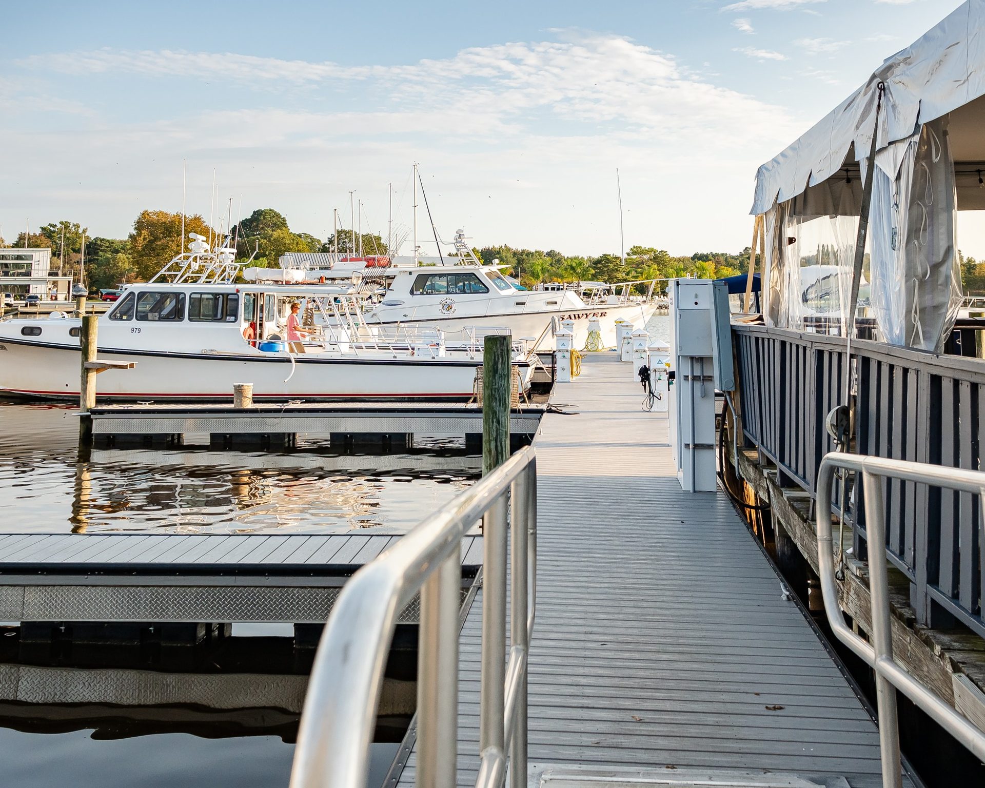 Floating docks with water and power