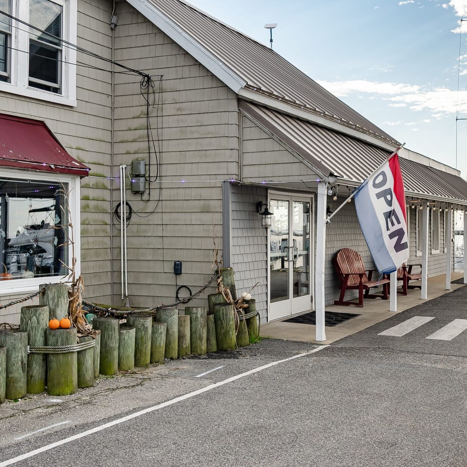 Waterman's Crab House entrance.